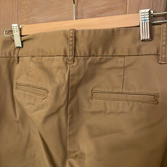 Jcrew Bennett Chino. Size 2. - Picture 5 of 7